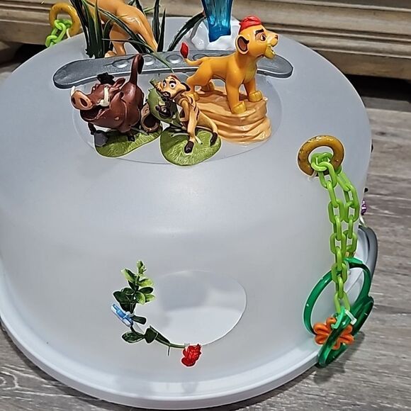 Lion king small pet kitchen - Picture 2 of 4